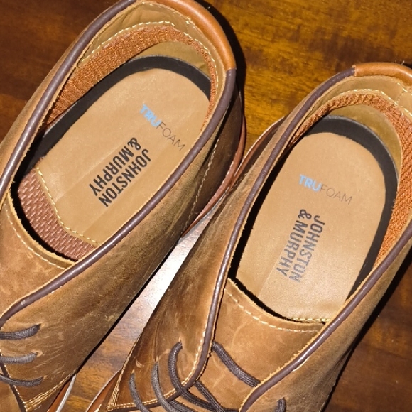 Johnston Murphy Brown Leather Chukka Boots - Picture 3 of 5